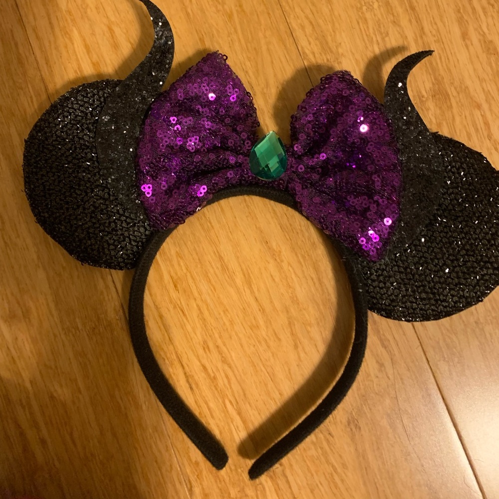 Mickey / Minnie Ears